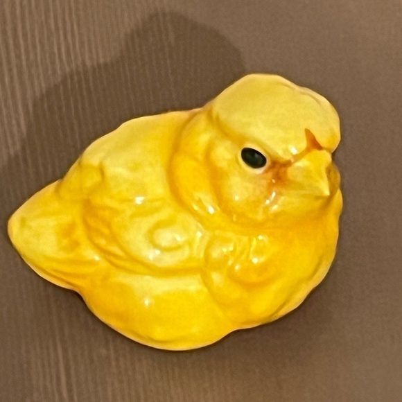 2 Vintage Goebel Porcelain Birds W Germany Blue Jay CV74 Yellow Chick 32 016-05 - Picture 9 of 14